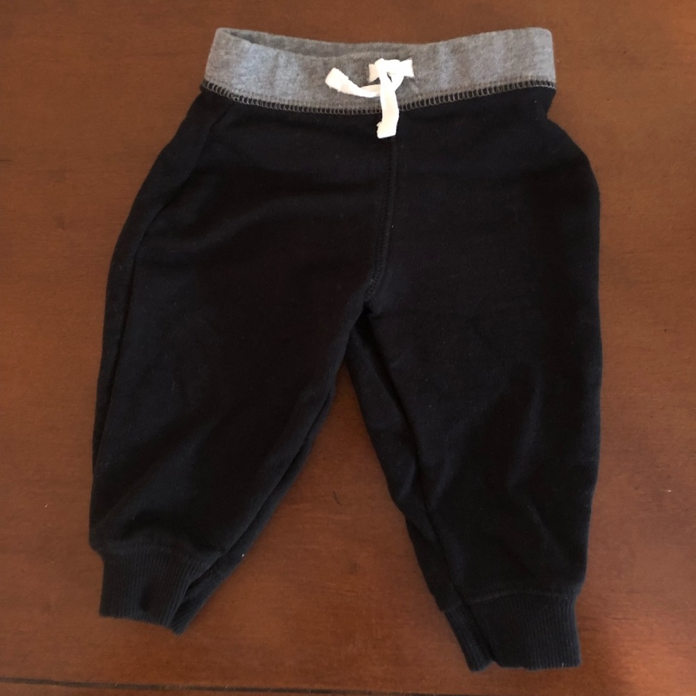 Carter’s drawstring sweatpants